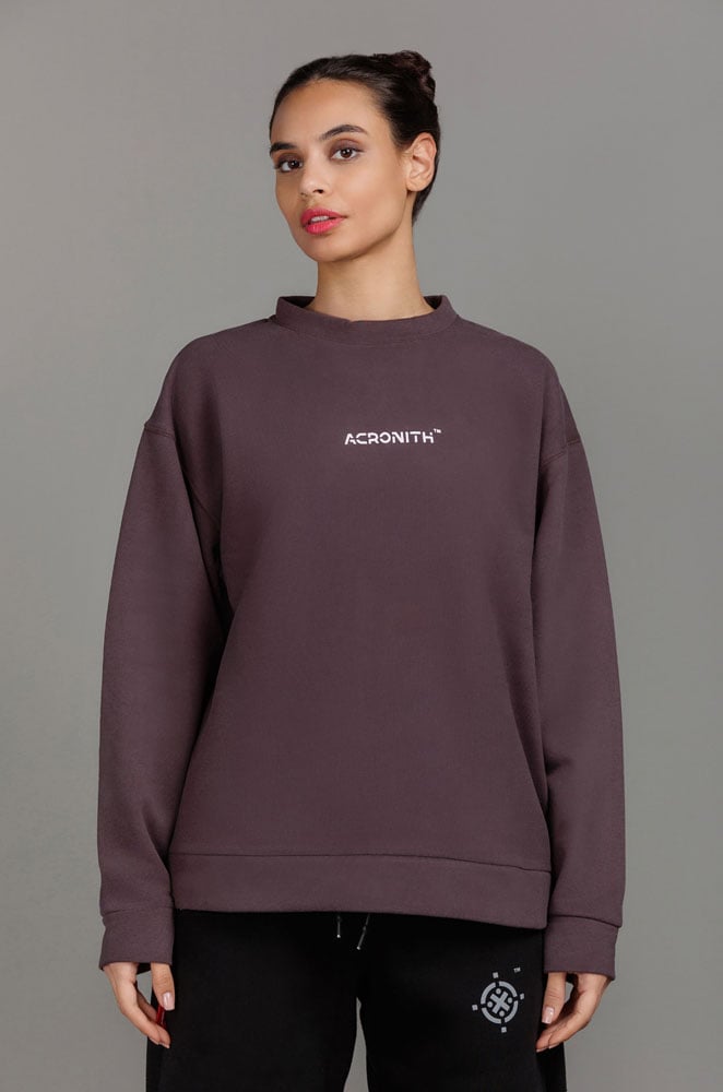 acroneck-winterized-dark-burgundy-woman